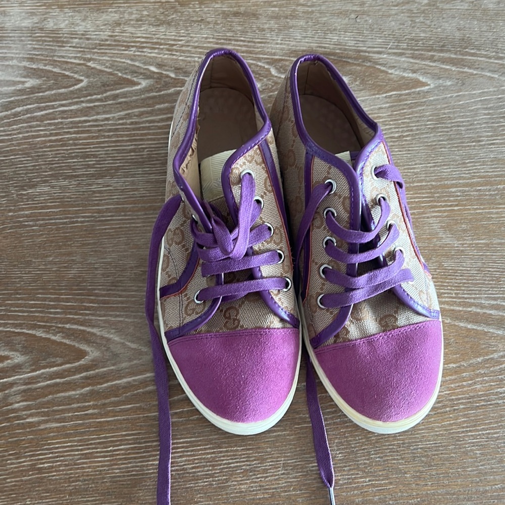 Gucci sneakers